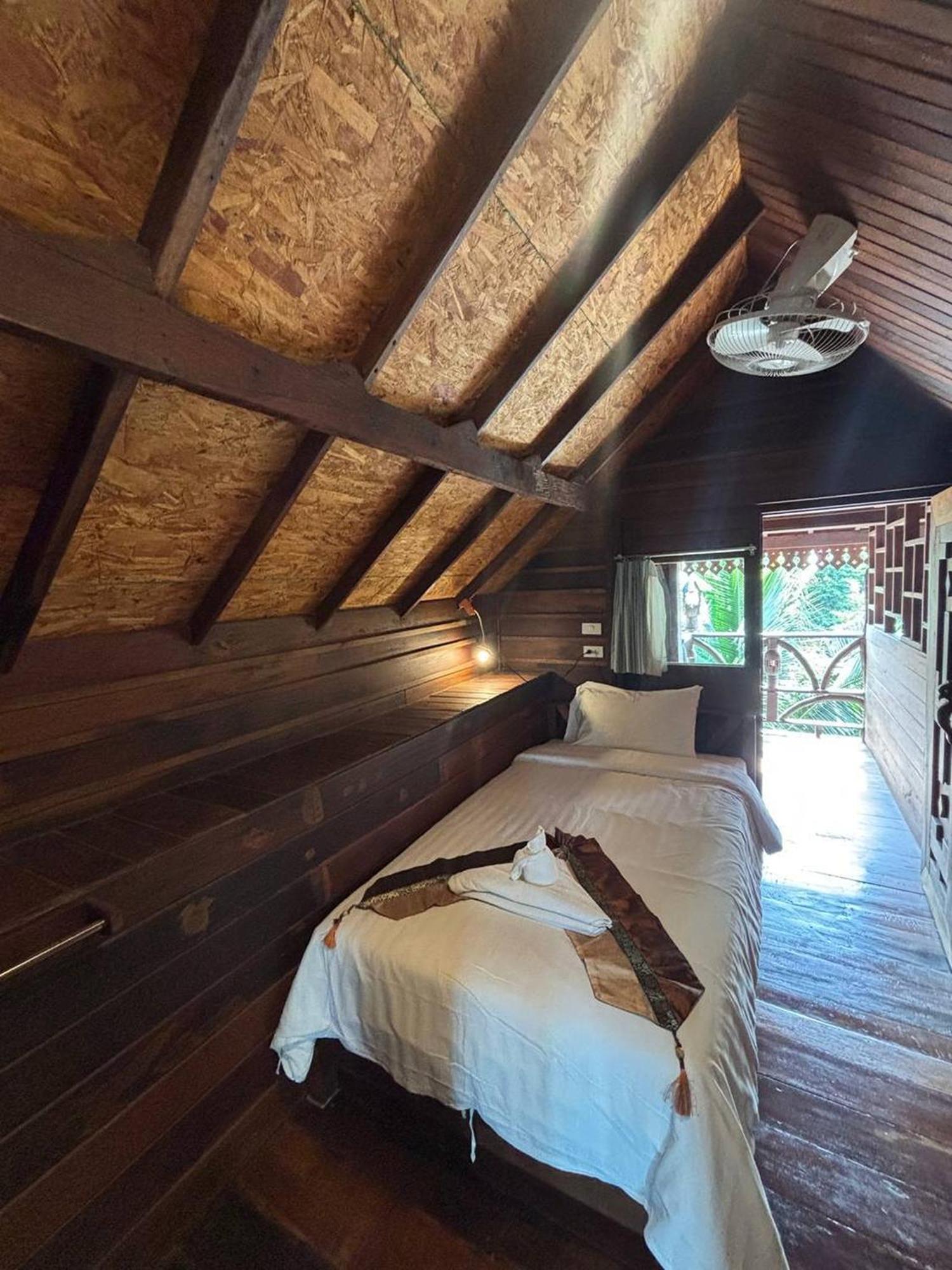 Boutique Village Hotel Ao Nang Exterior photo